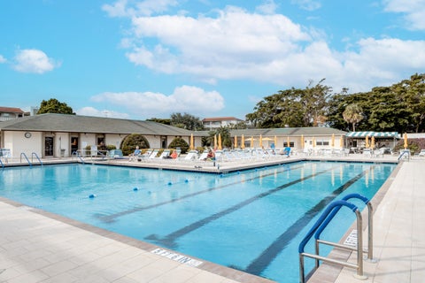 Tiny photo for 3004 Portofino Isle #M1, Coconut Creek, FL 33066 (MLS # B26034957)