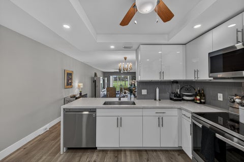 Tiny photo for 3004 Portofino Isle #M1, Coconut Creek, FL 33066 (MLS # B26034957)