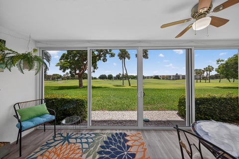 Tiny photo for 3004 Portofino Isle #M1, Coconut Creek, FL 33066 (MLS # B26034957)