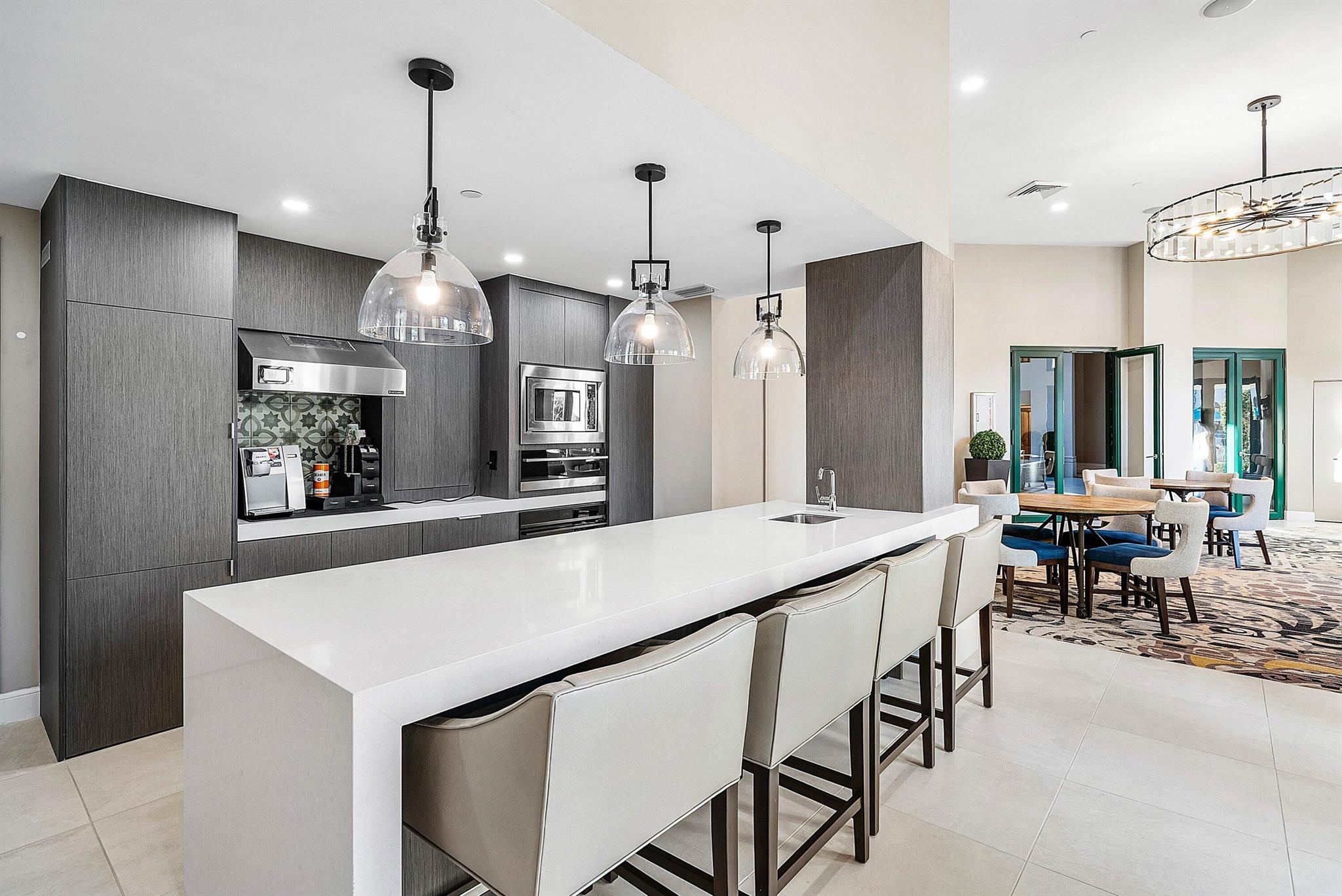 MIZNER COURT CONDO - Residential