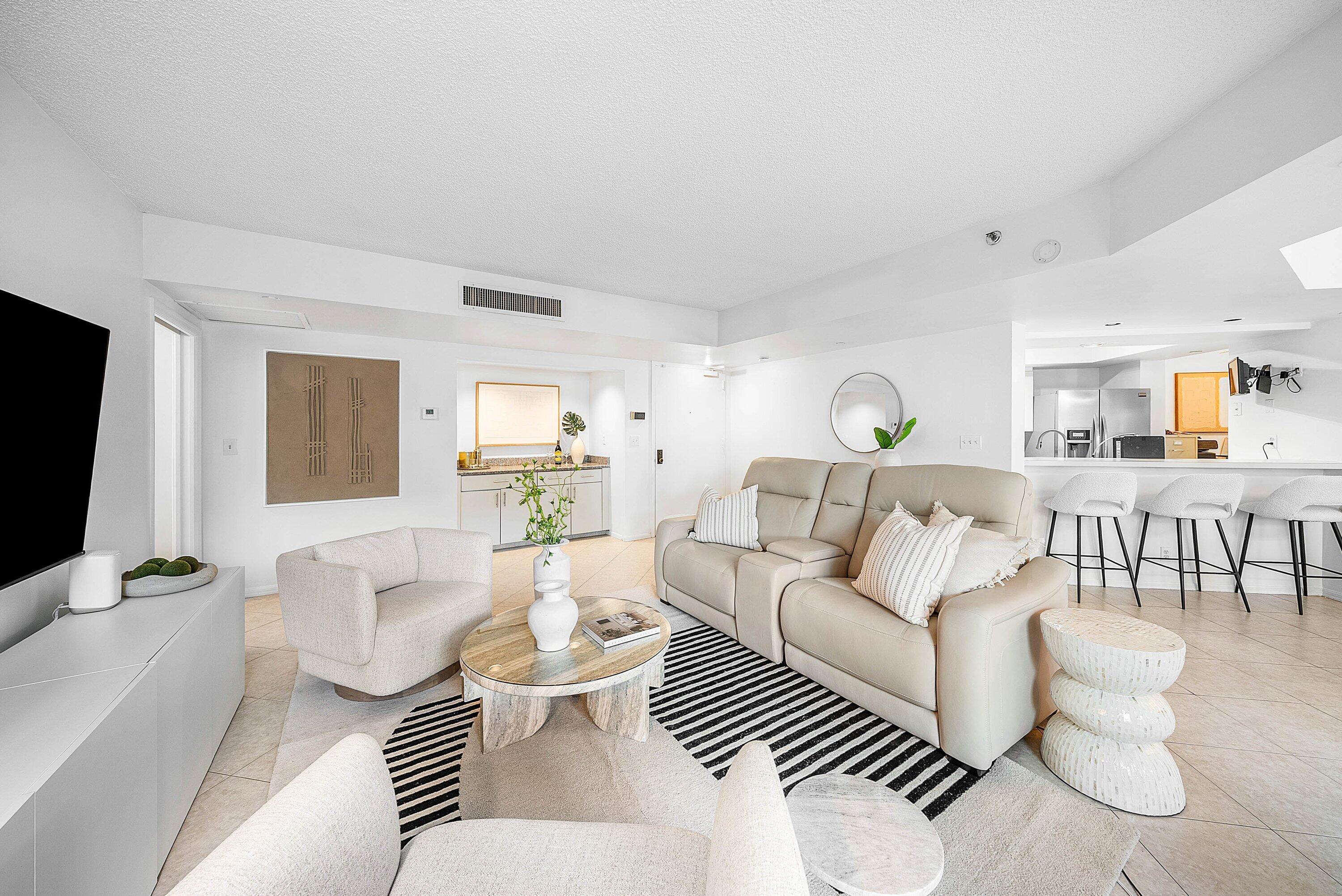 100 SE 5th Avenue 210