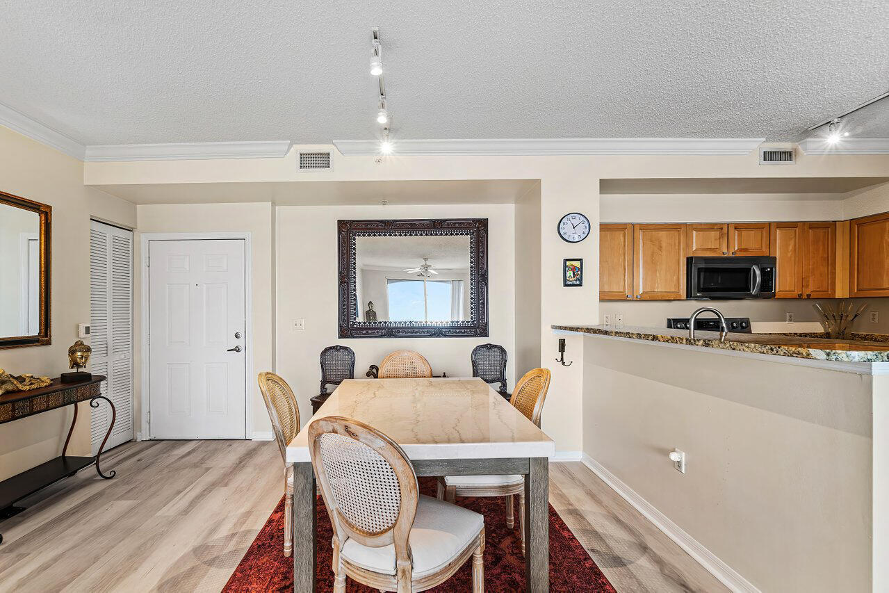 MONTECITO PALM BEACH CONDOMINIUM - Residential Lease