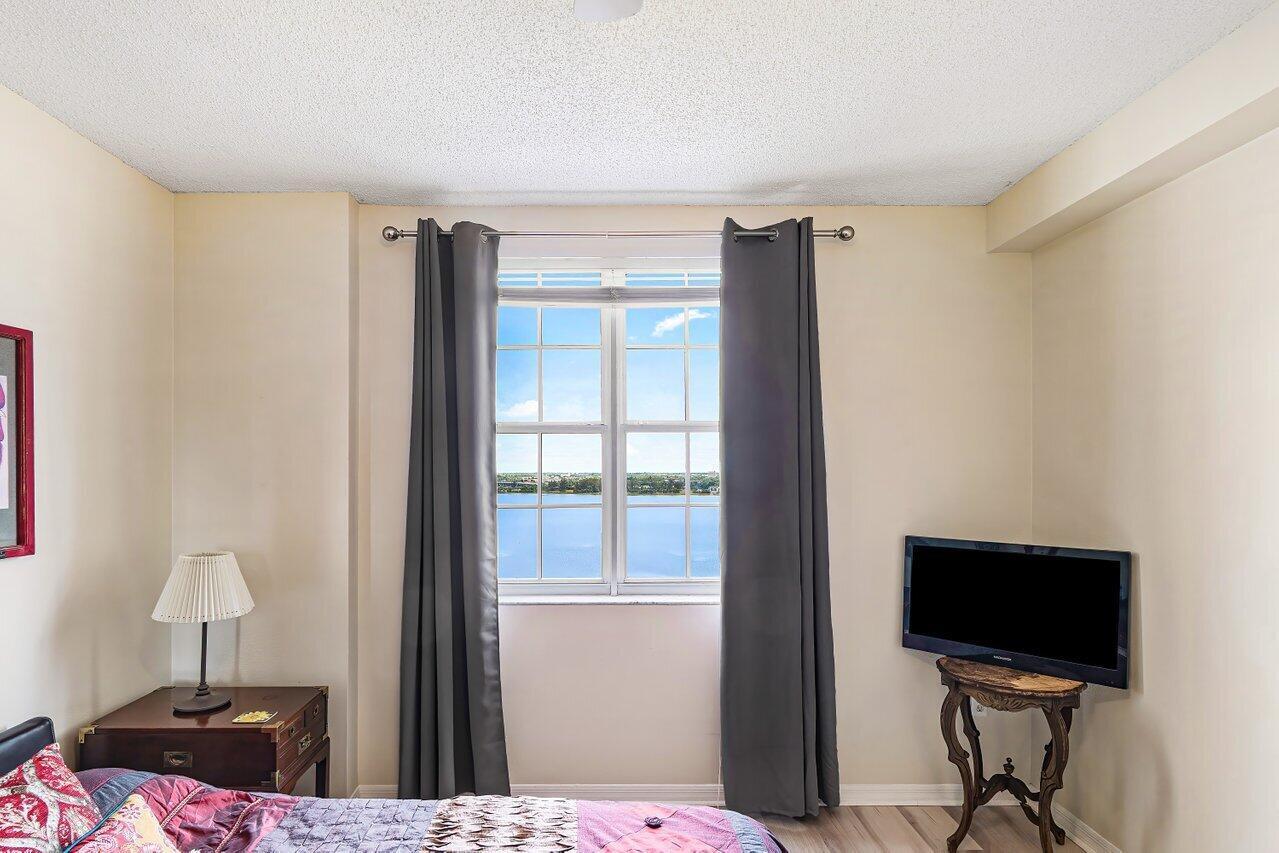 MONTECITO PALM BEACH CONDOMINIUM - Residential Lease