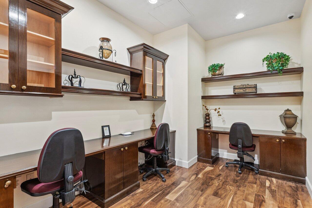 MONTECITO PALM BEACH CONDOMINIUM - Residential Lease