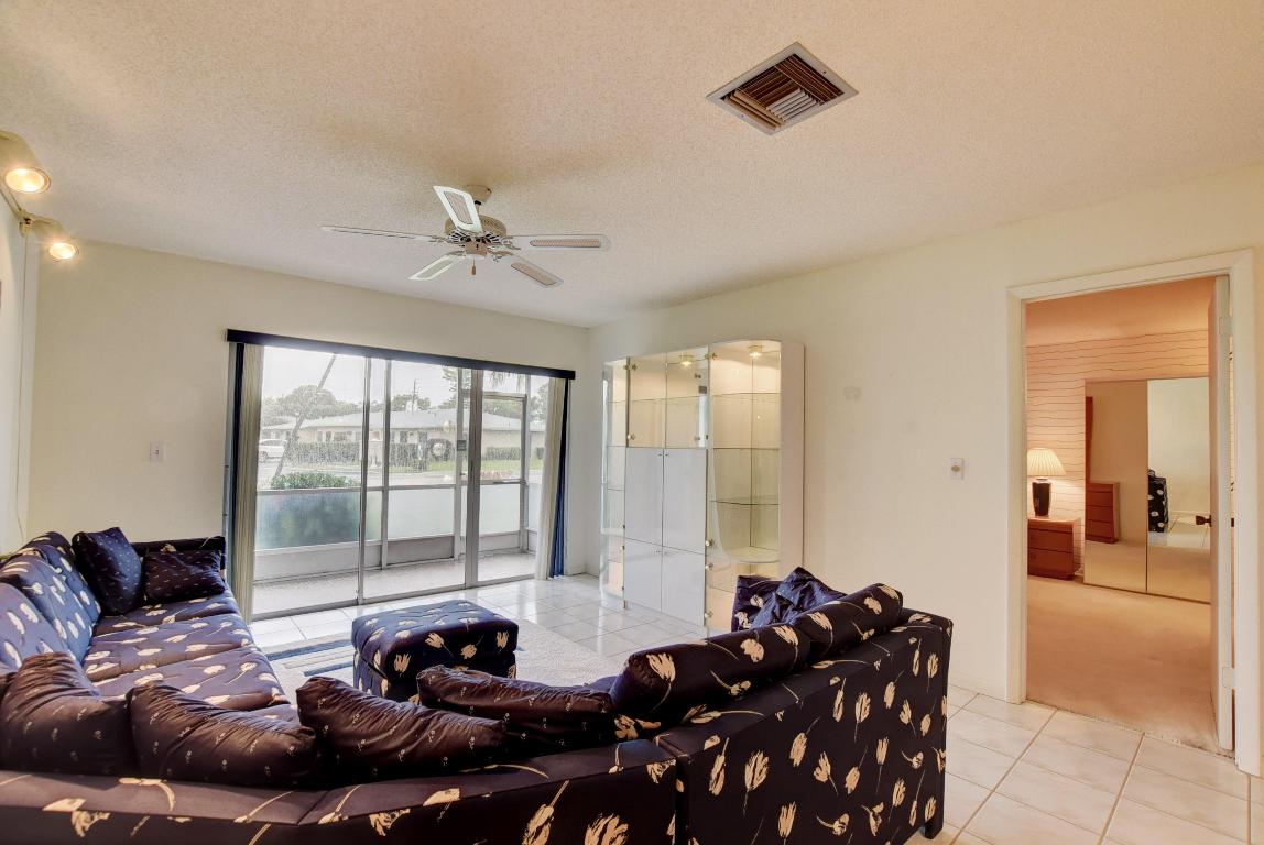 PALM GREENS AT VILLA DEL RAY CONDO II - Residential