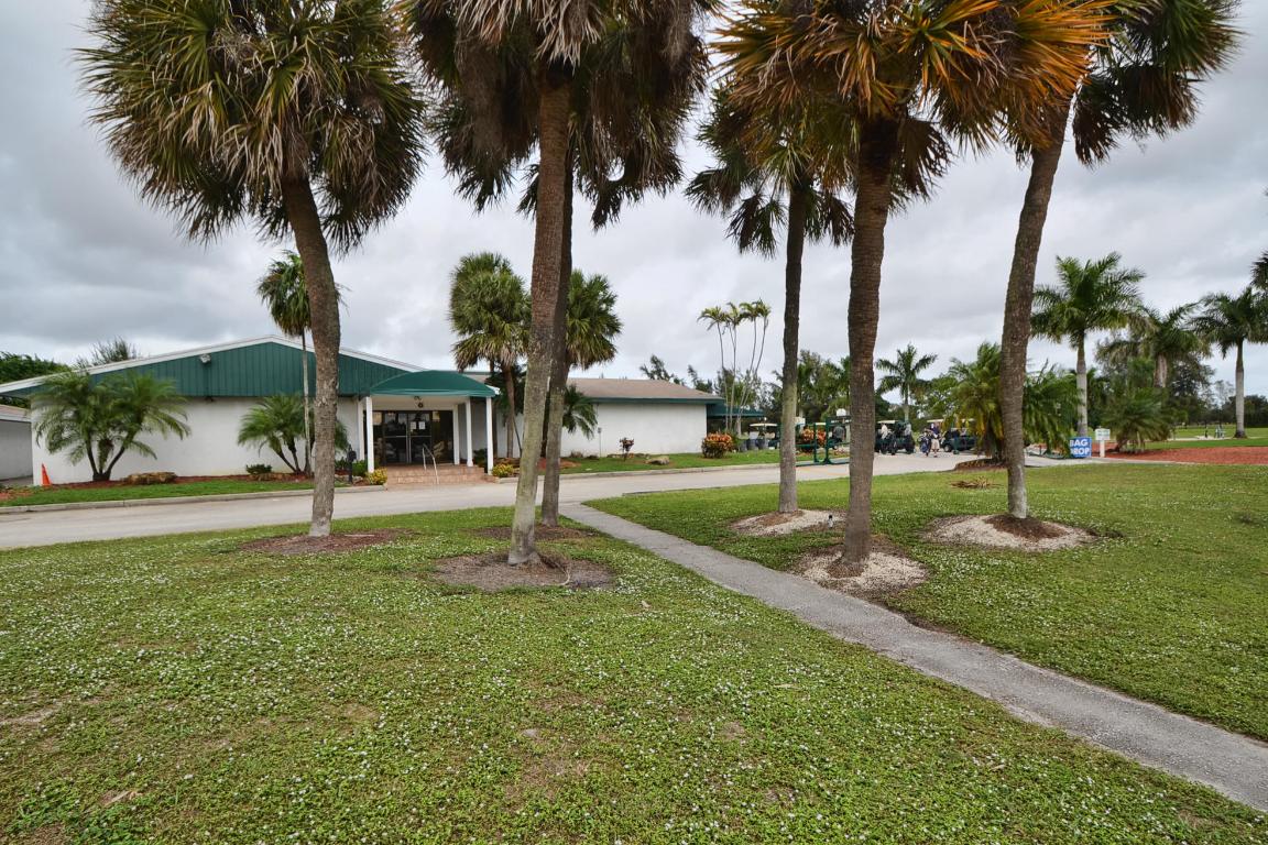 PALM GREENS AT VILLA DEL RAY CONDO II - Residential
