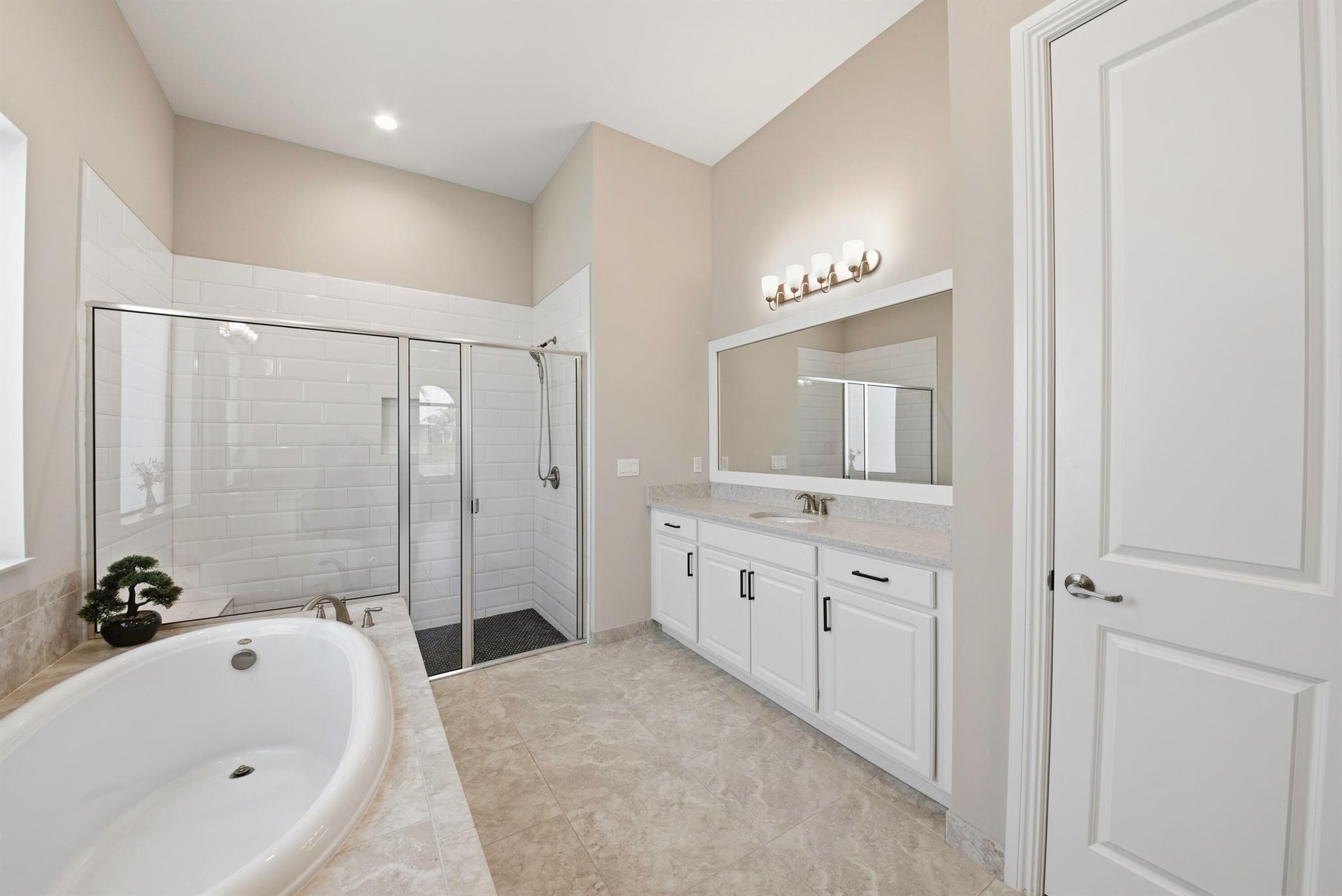 PALM MEADOWS ESTATES - Residential