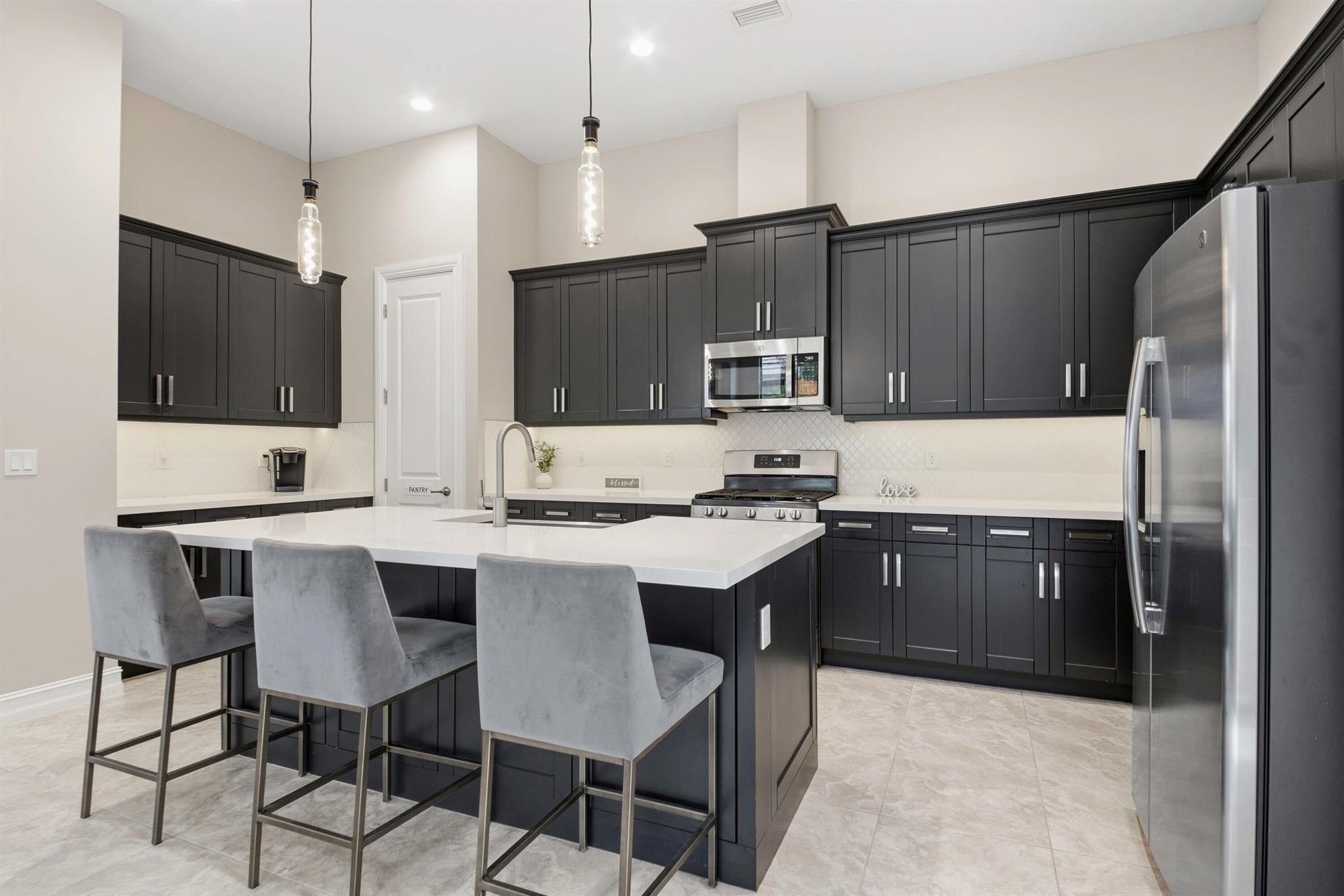 8644 Grand Prix Lane