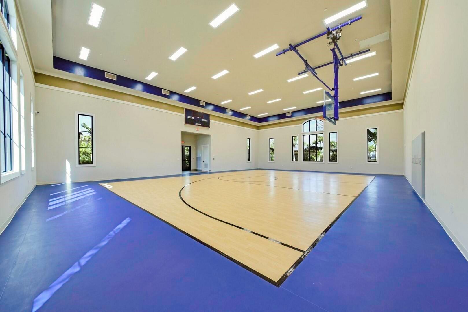 PALM MEADOWS ESTATES - Residential