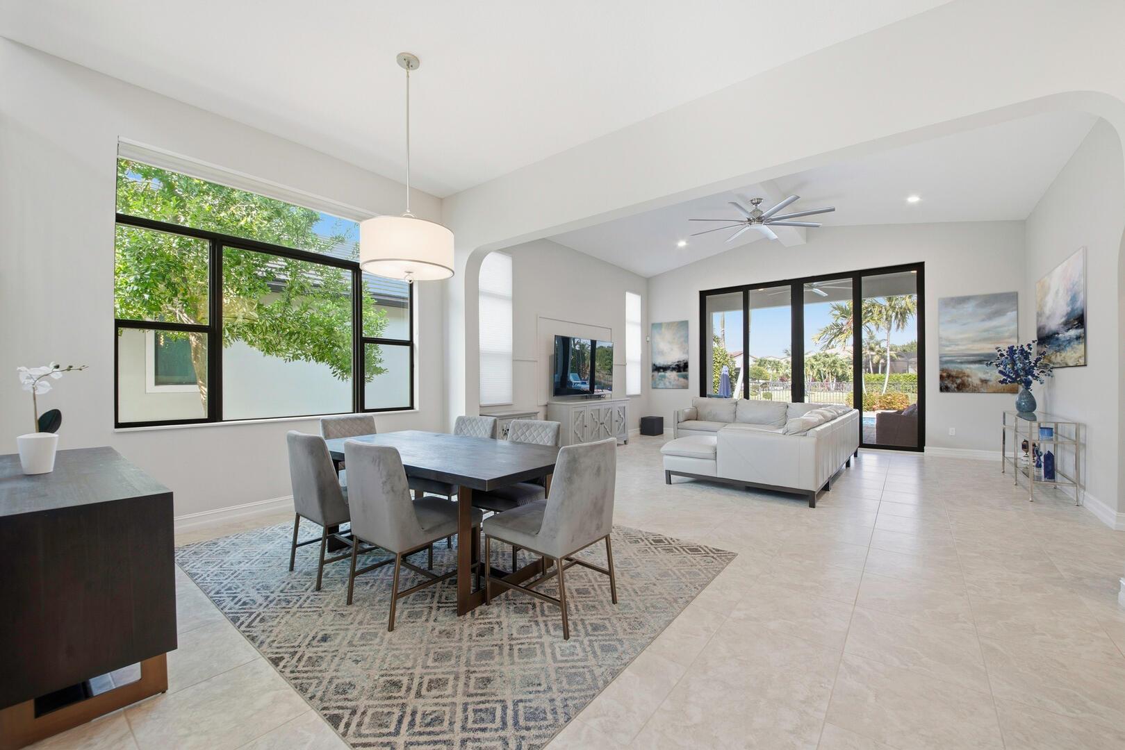 PALM MEADOWS ESTATES - Residential