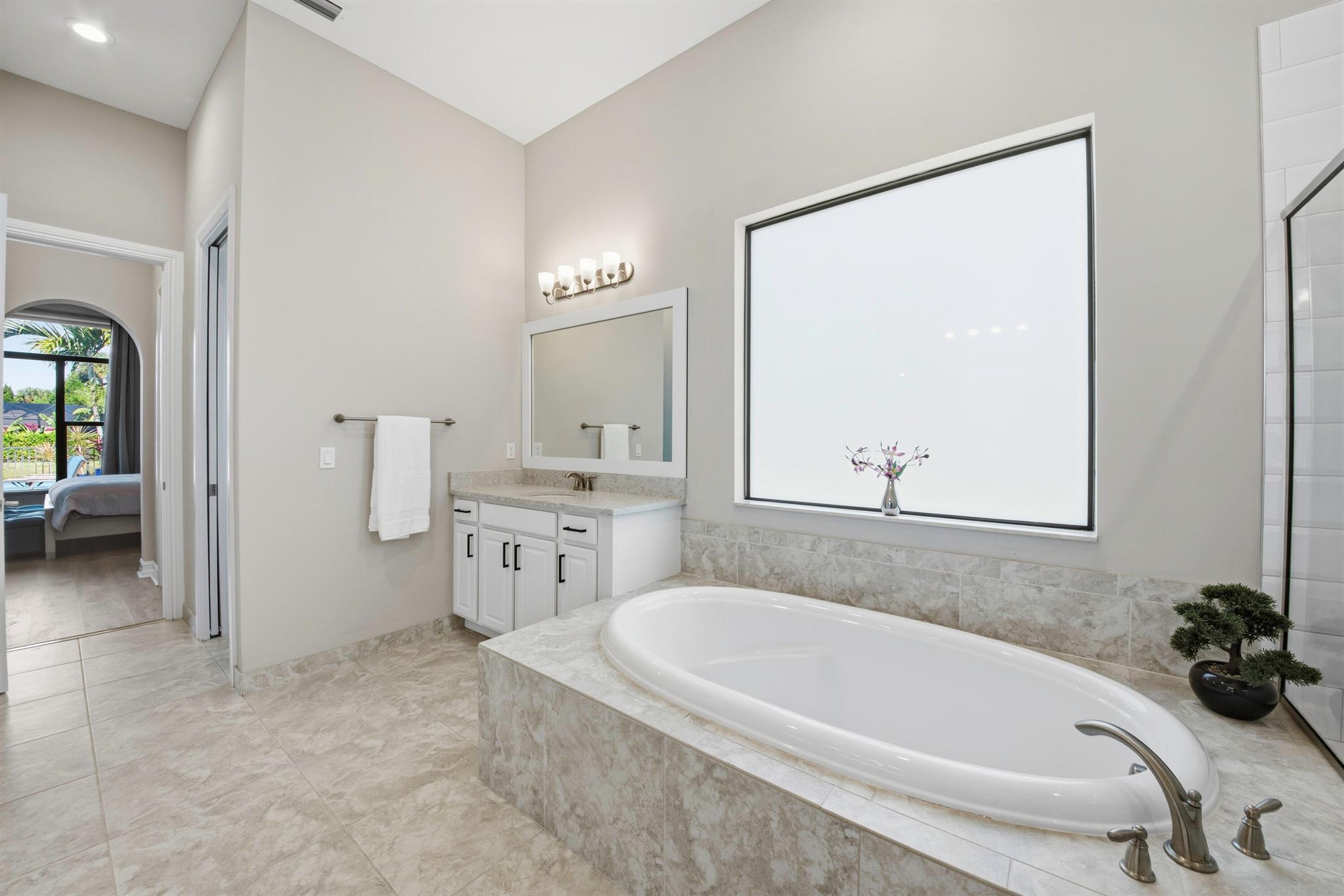 PALM MEADOWS ESTATES - Residential