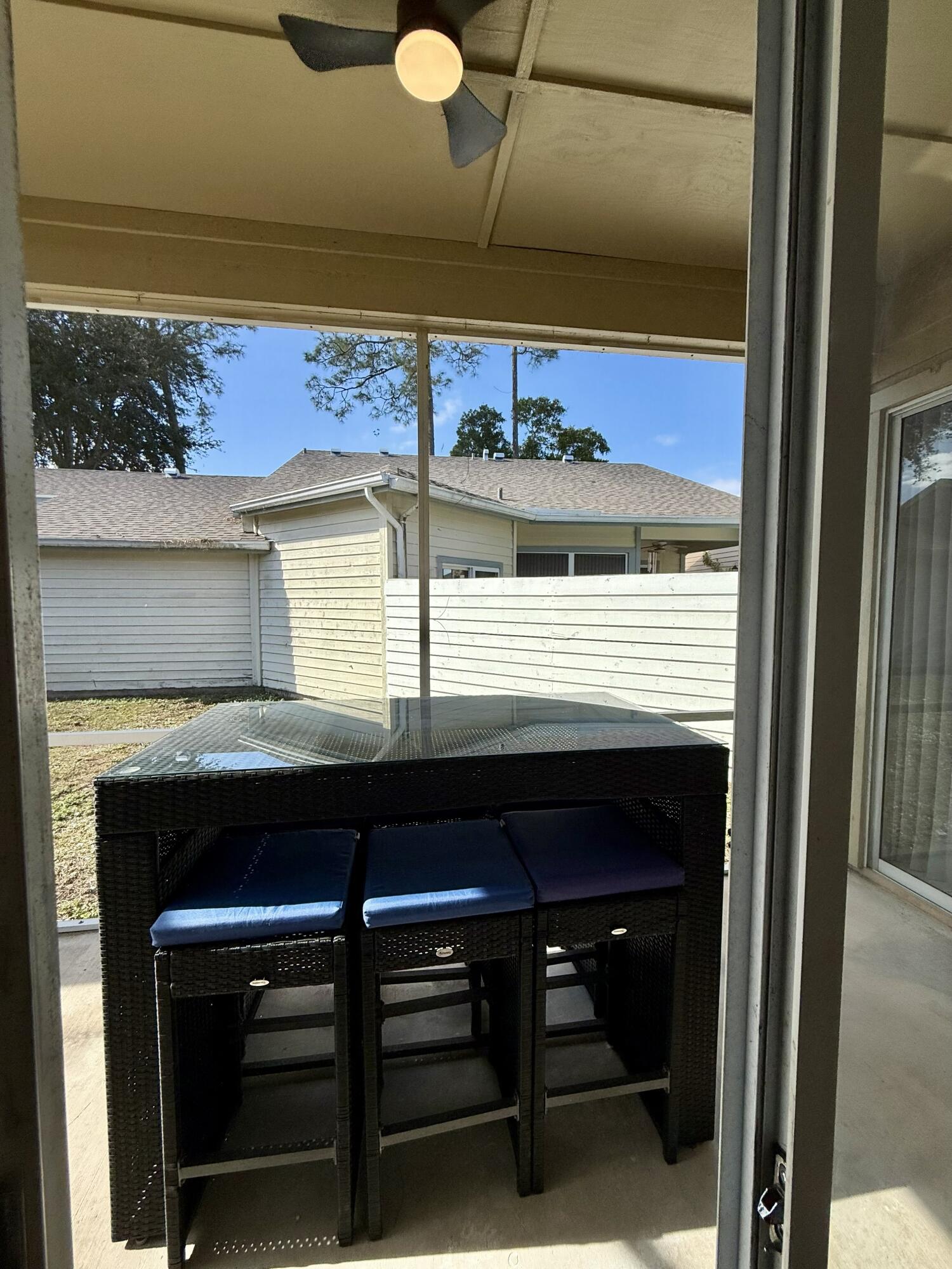 EMERALD FOREST OF WELLINGTON - Residential Lease