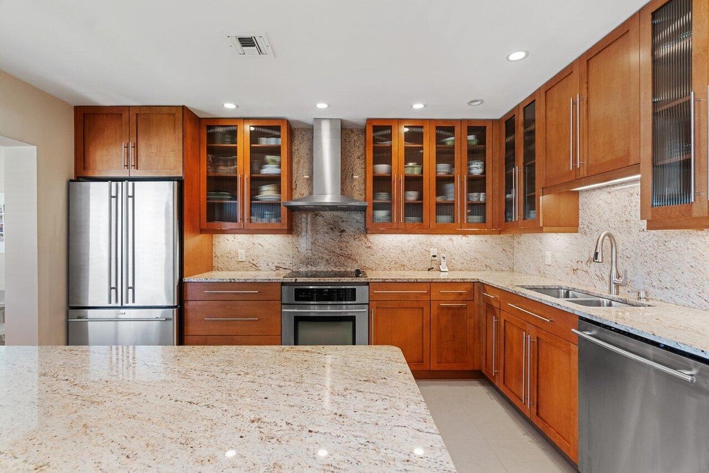 Photo of 3671 Quail Ridge Drive N #Bobwhite B, Boynton Beach, FL 33436 (MLS # R10934135)