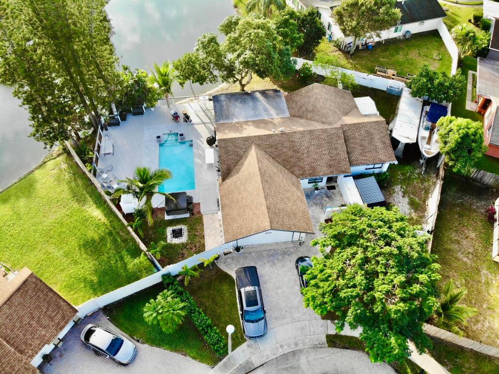 HERITAGE PINES - Residential