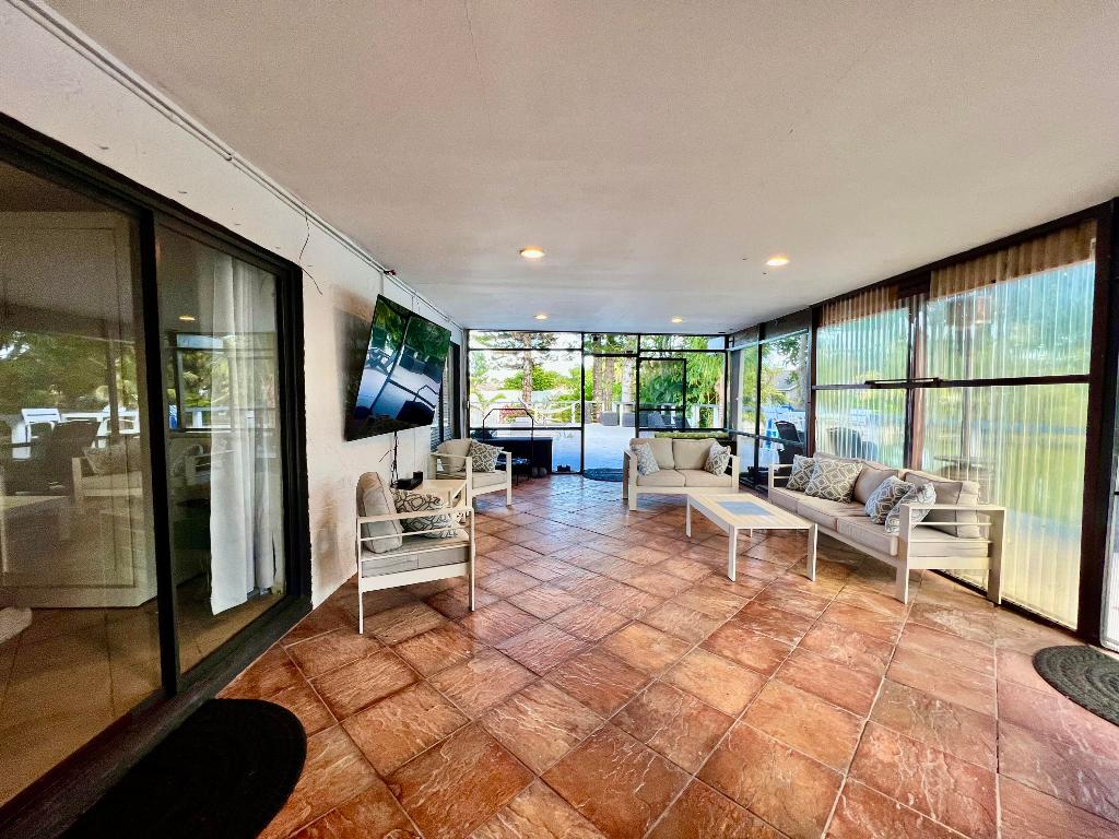 HERITAGE PINES - Residential