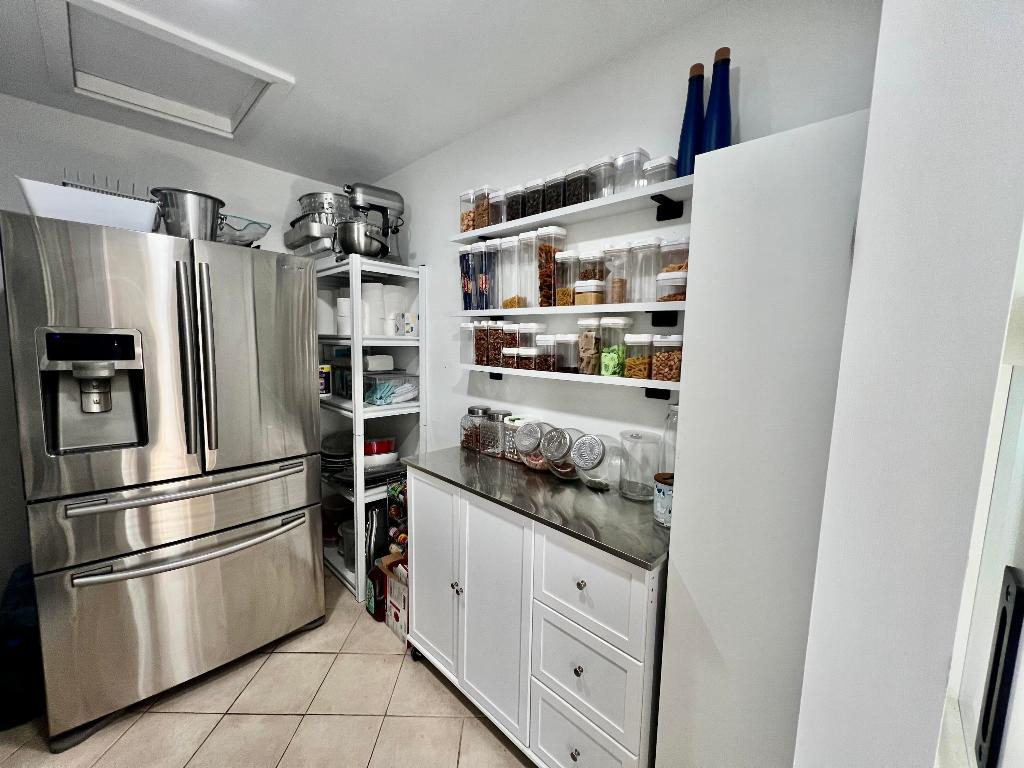 HERITAGE PINES - Residential