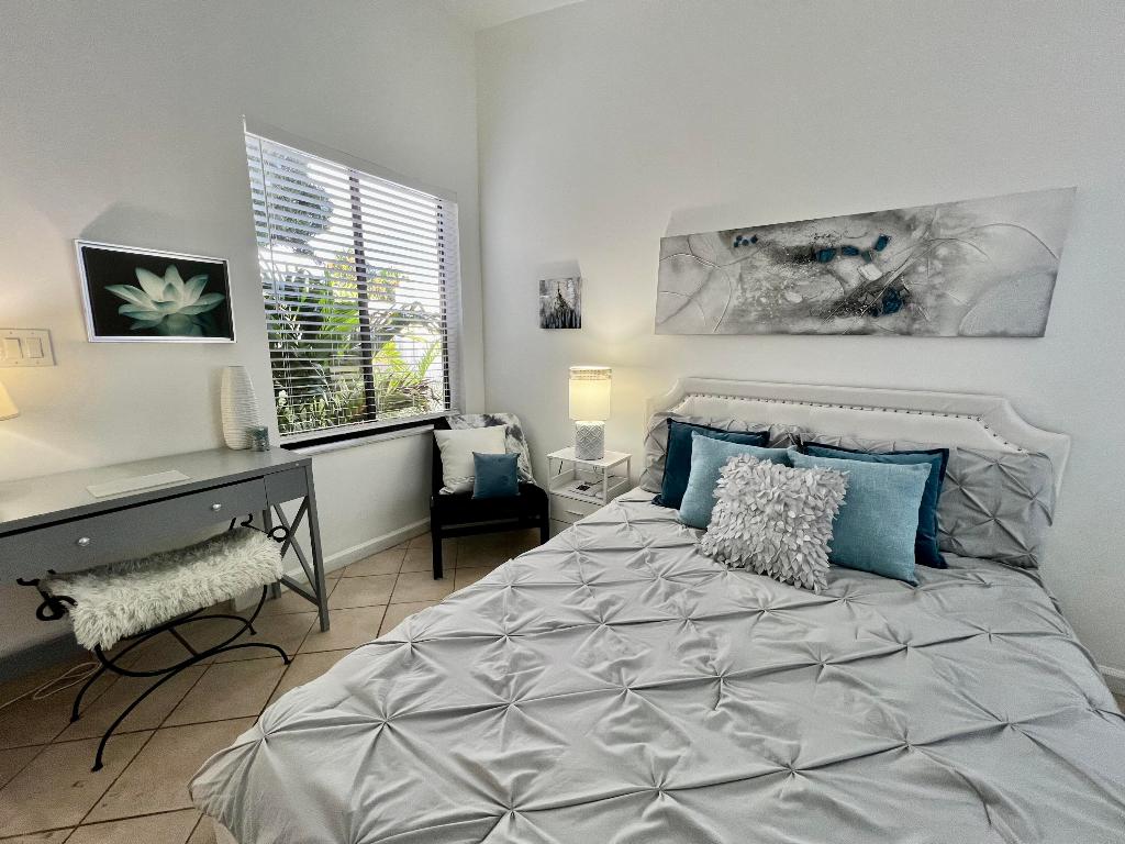 HERITAGE PINES - Residential