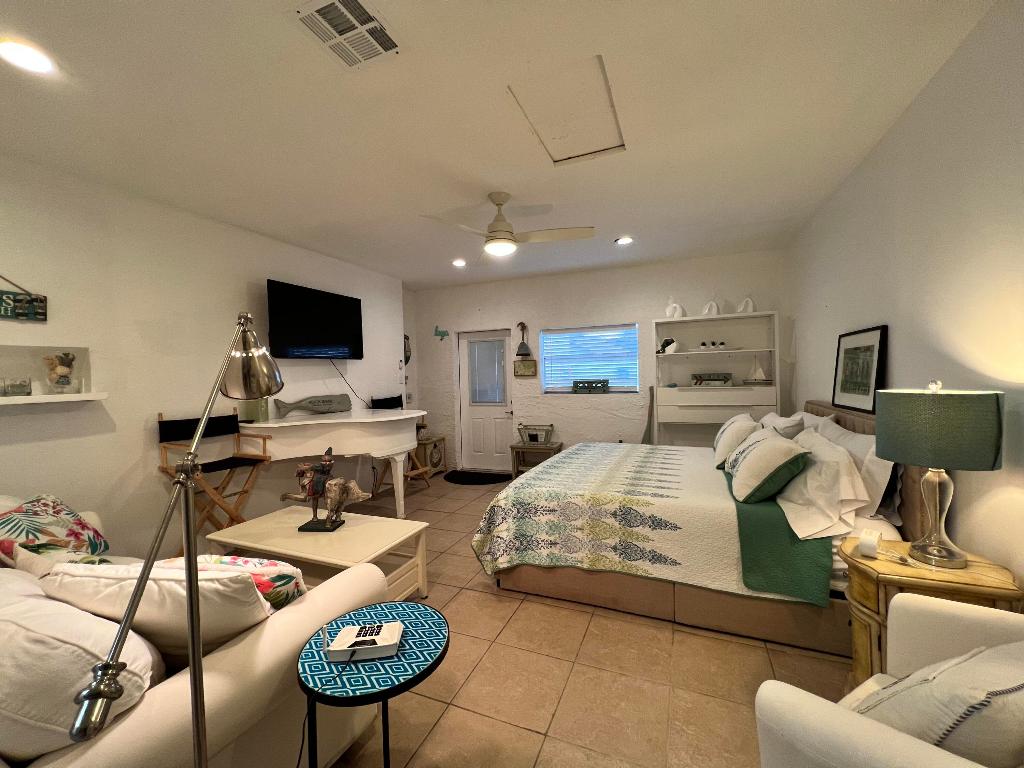 HERITAGE PINES - Residential