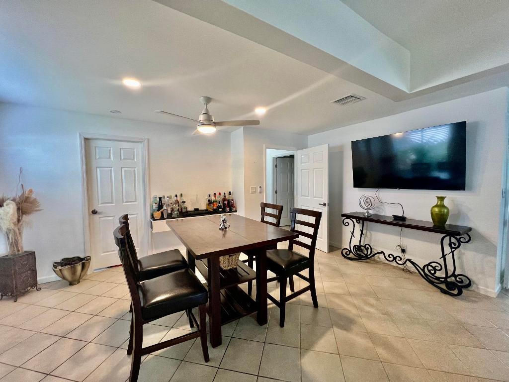 HERITAGE PINES - Residential