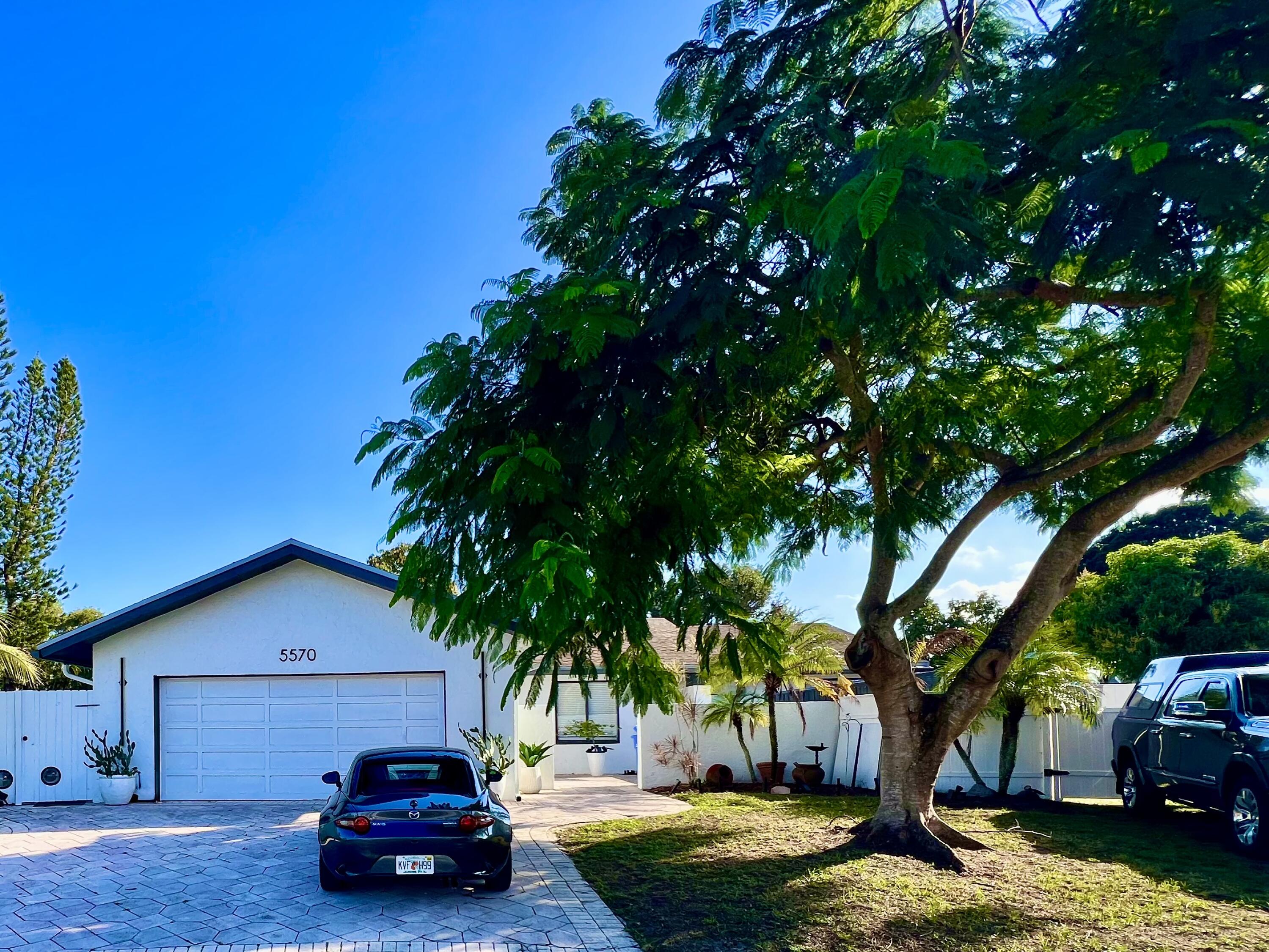 HERITAGE PINES - Residential