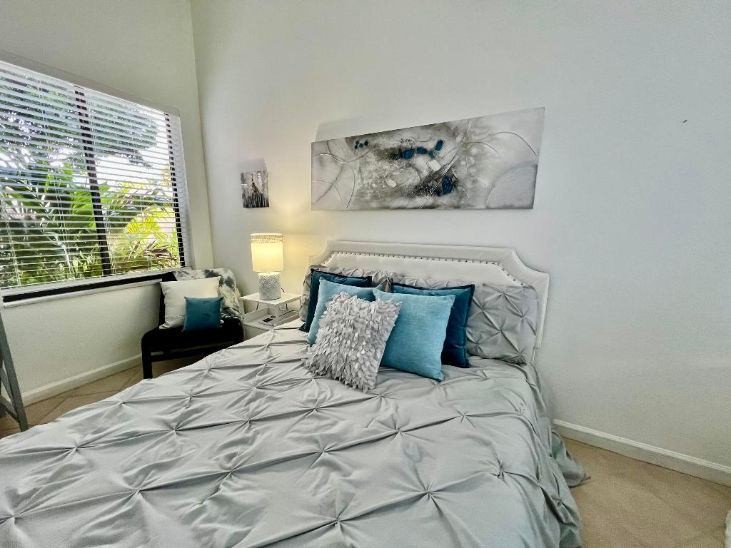 HERITAGE PINES - Residential