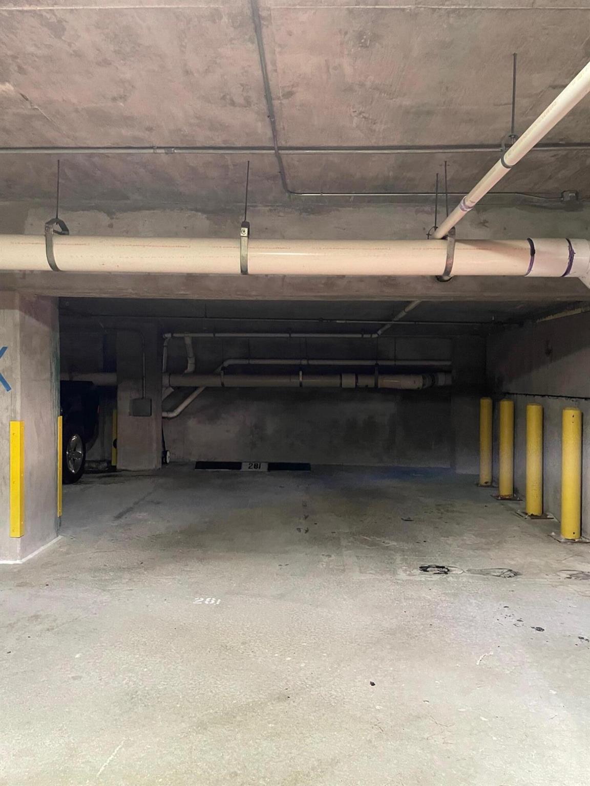 610 CLEMATIS CONDO - Residential Lease