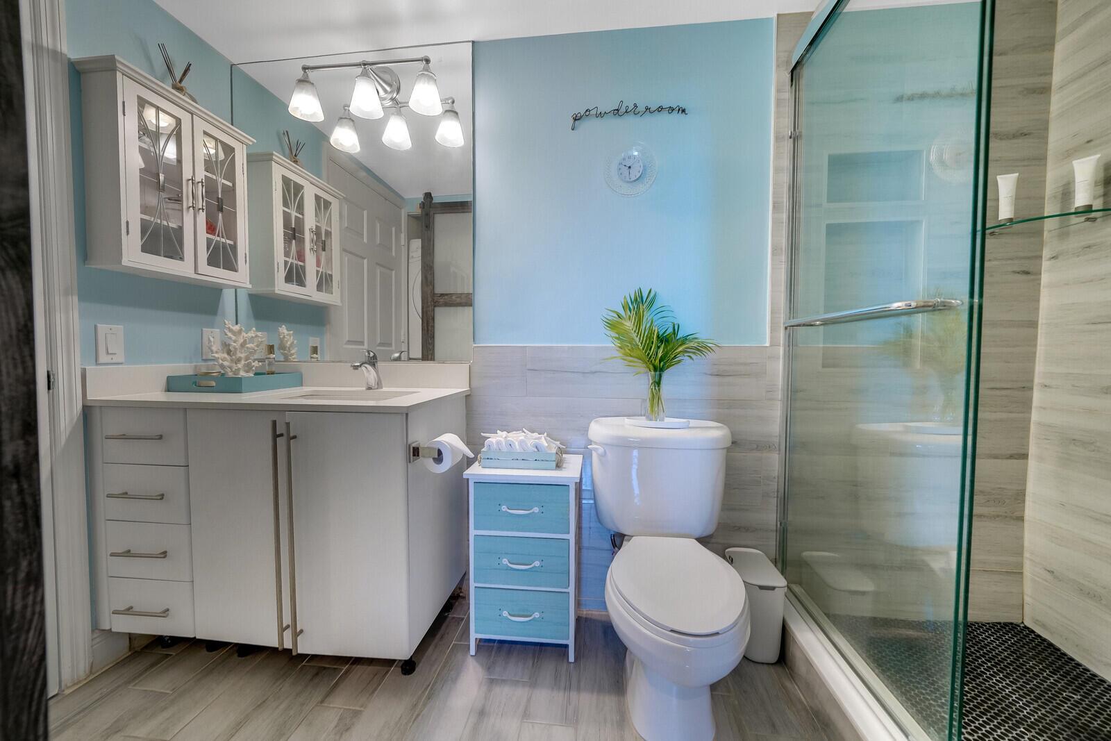 610 CLEMATIS CONDO - Residential Lease