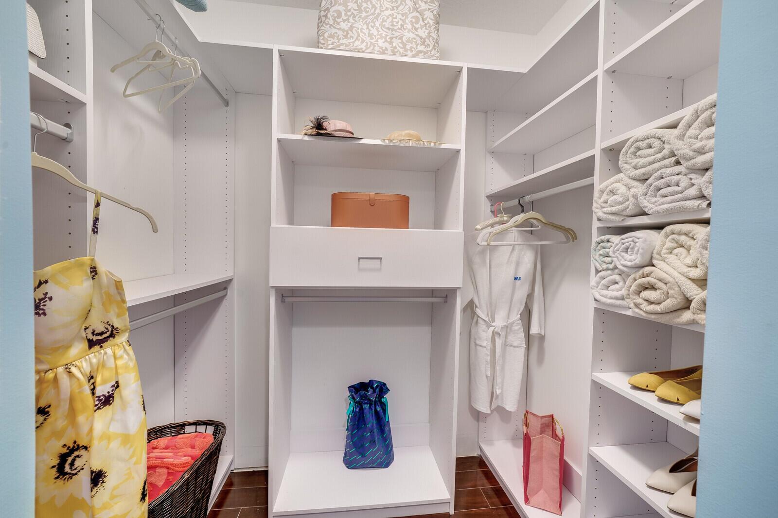 610 CLEMATIS CONDO - Residential Lease