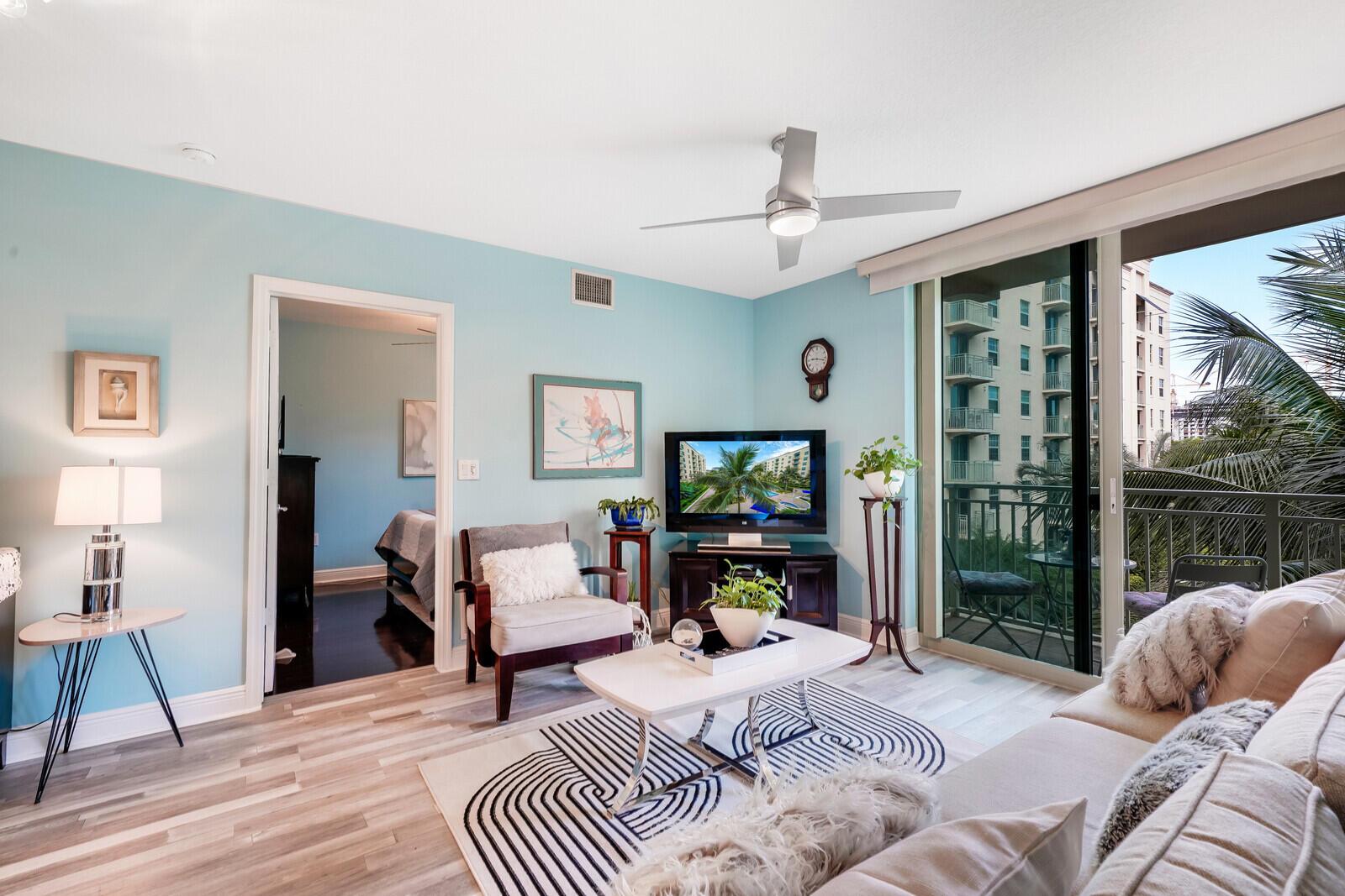 610 CLEMATIS CONDO - Residential Lease