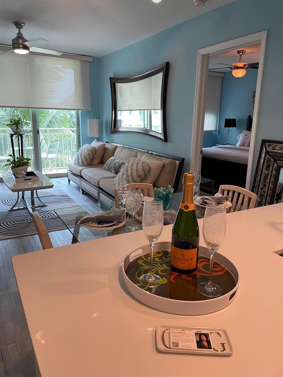 610 CLEMATIS CONDO - Residential Lease