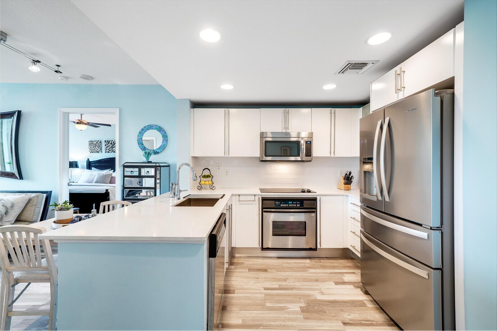 610 CLEMATIS CONDO - Residential Lease