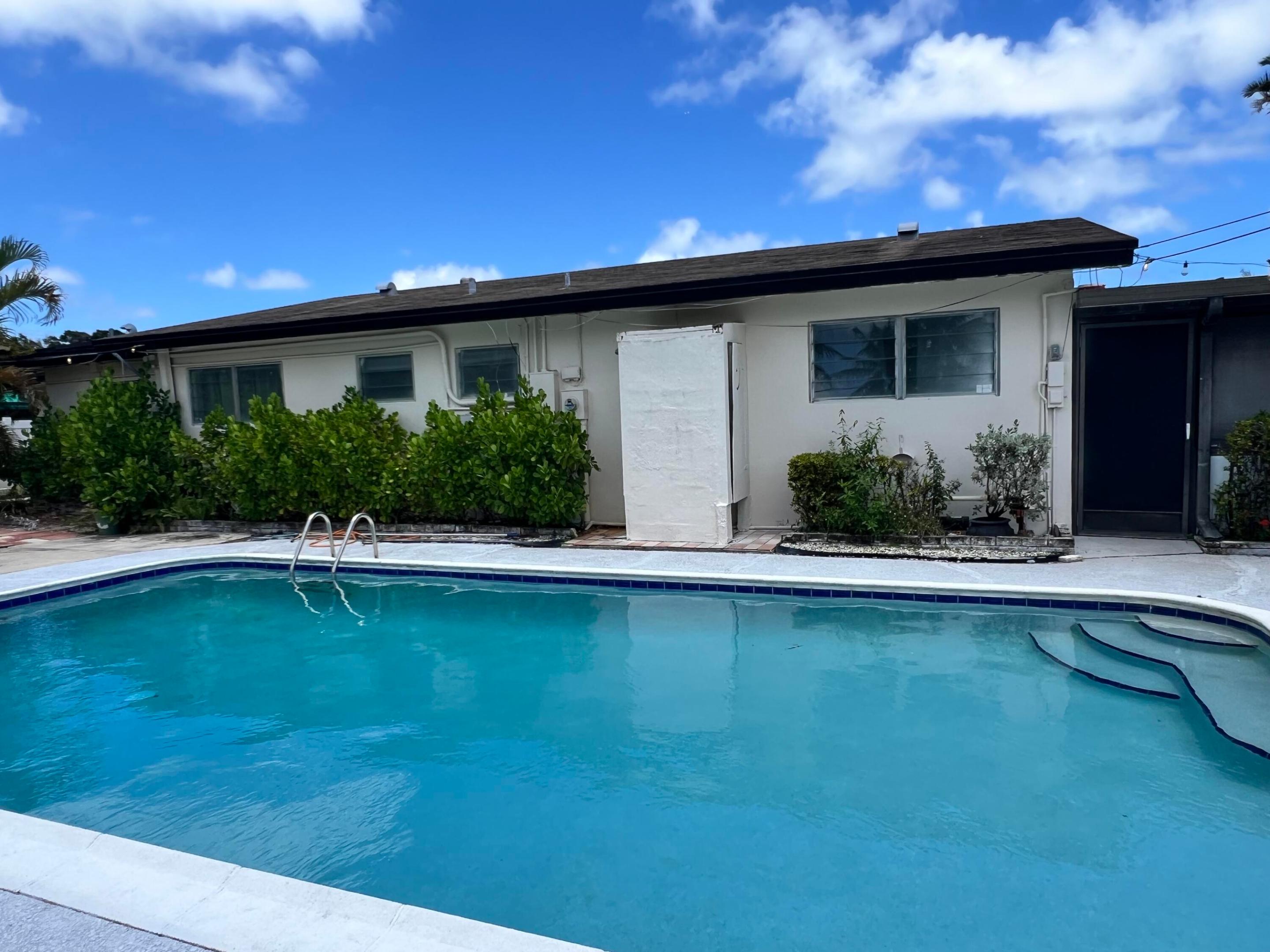 HILLBROOK - Residential