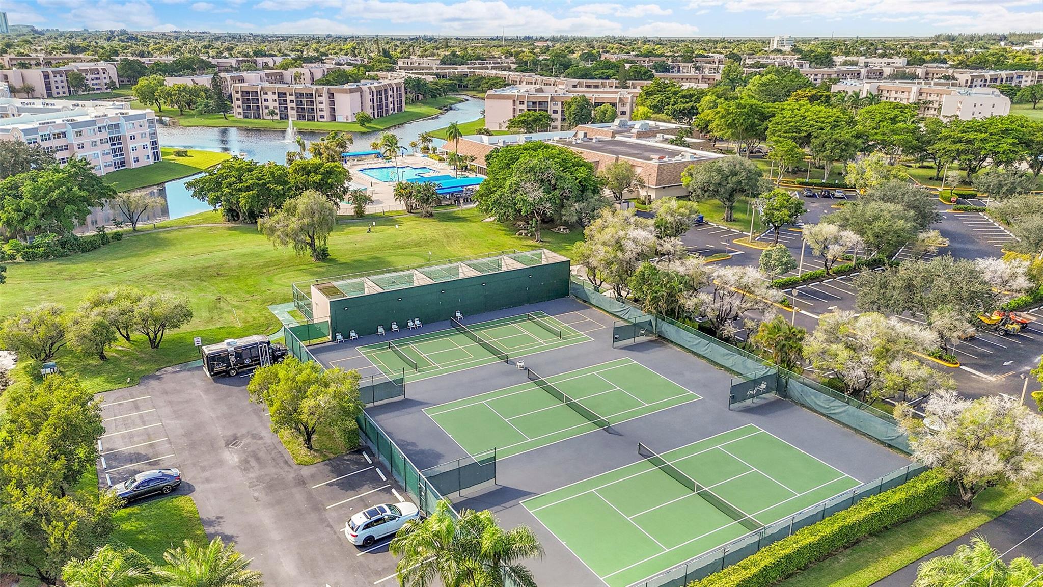 Sunrise Lakes Phase 4 - Residential