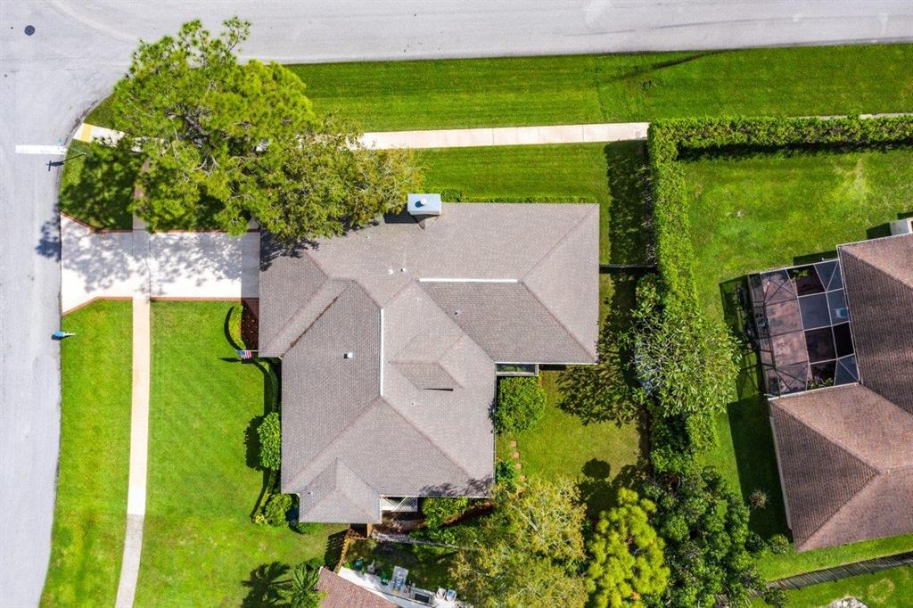 SUGAR POND MANOR OF WELLINGTON - Residential