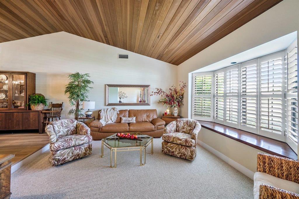 SUGAR POND MANOR OF WELLINGTON - Residential