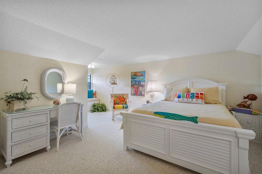 SUGAR POND MANOR OF WELLINGTON - Residential