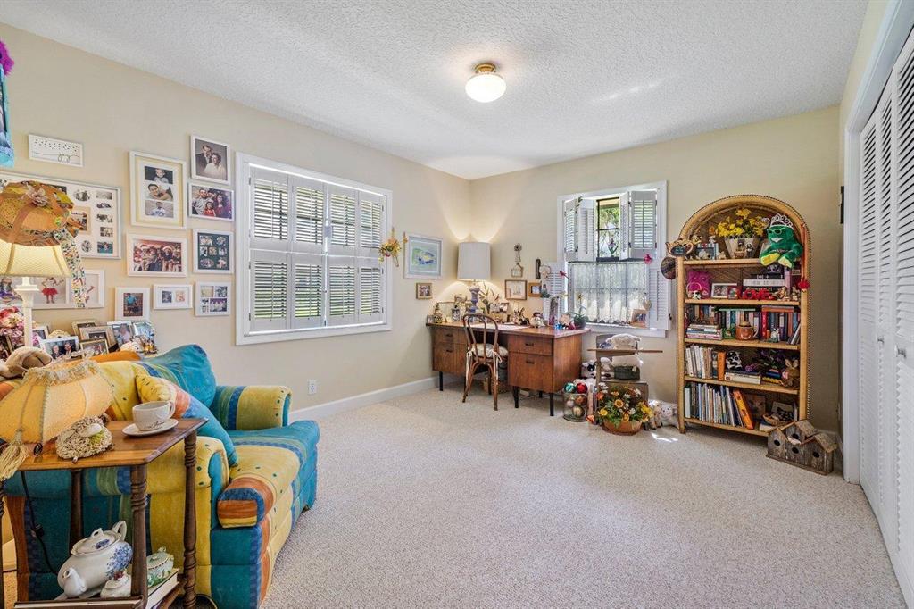 SUGAR POND MANOR OF WELLINGTON - Residential