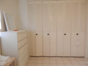 CRESTHAVEN CONDO TOWNHOME - Residential Lease