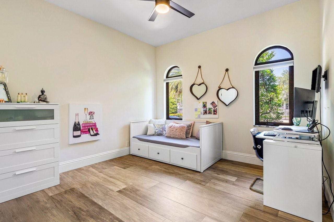 Pine Tree Estates - Residential