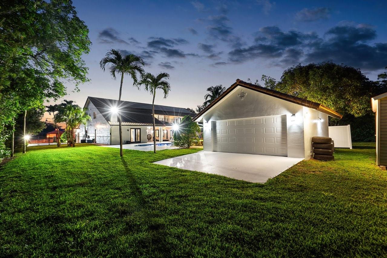 Pine Tree Estates - Residential
