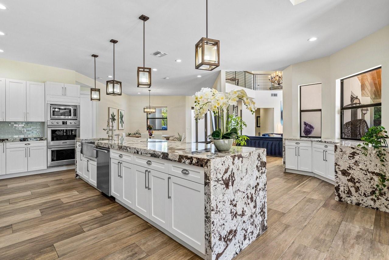 Pine Tree Estates - Residential