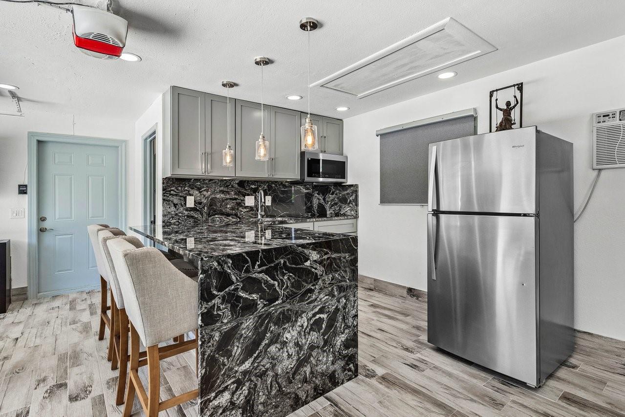 Pine Tree Estates - Residential