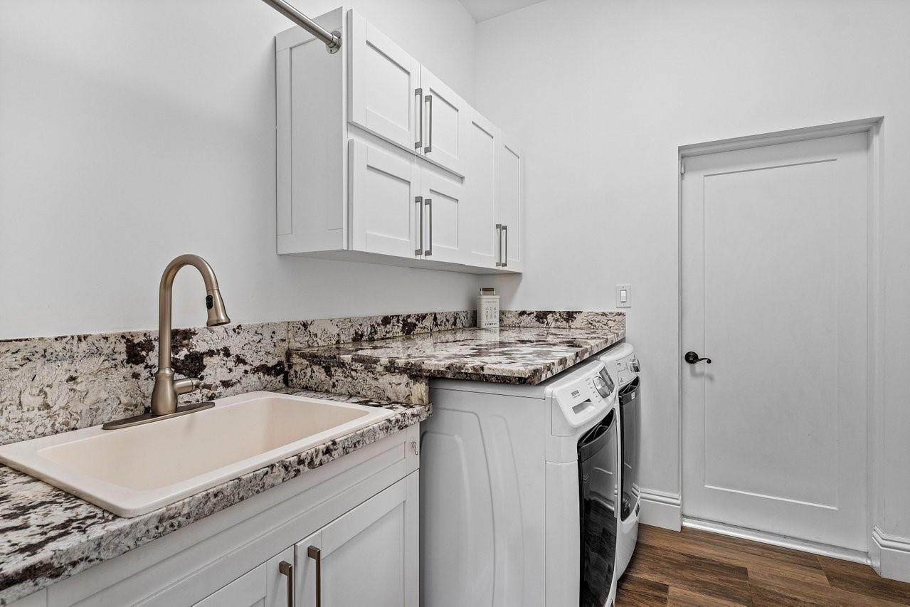 Pine Tree Estates - Residential