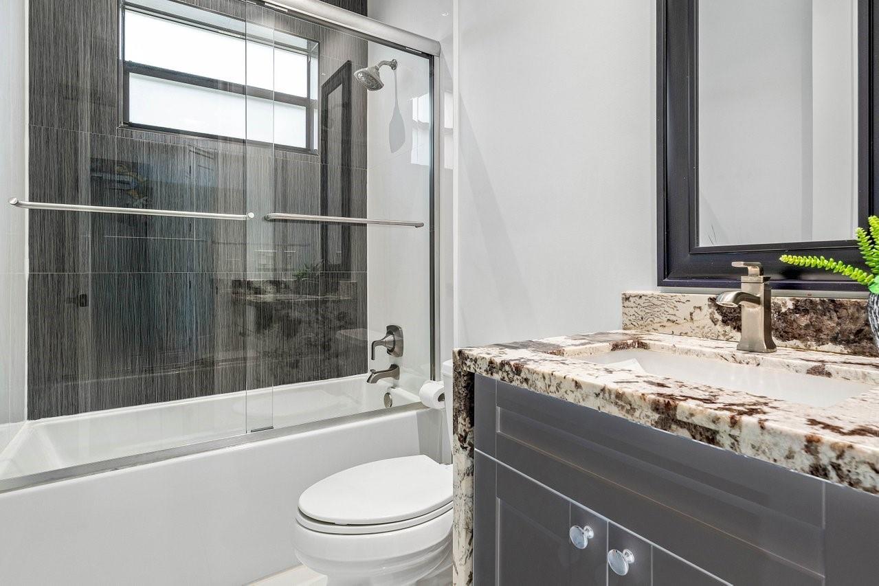 Pine Tree Estates - Residential