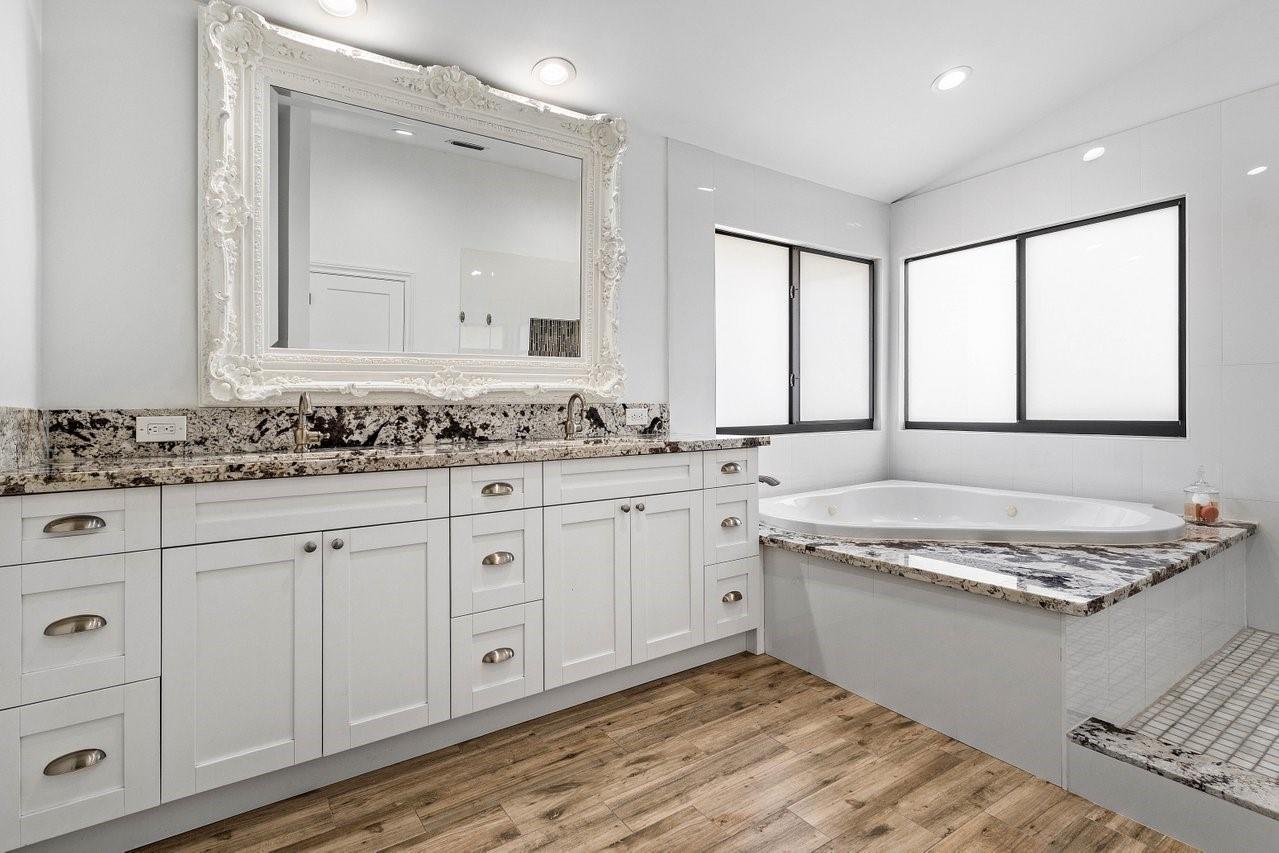 Pine Tree Estates - Residential
