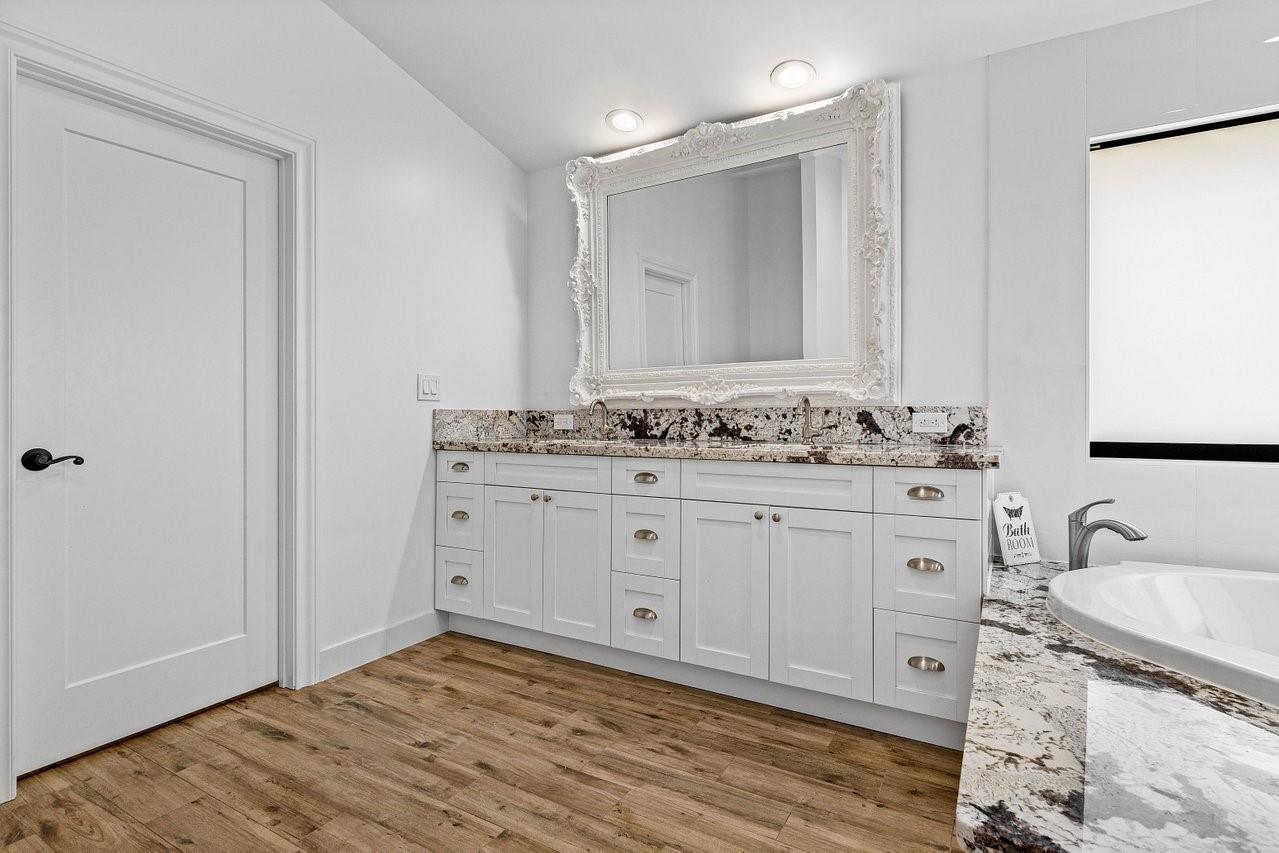 Pine Tree Estates - Residential