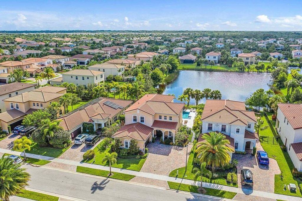 Photo of 160 Rudder Cay Way, Jupiter, FL 33458 (MLS # R11095607)