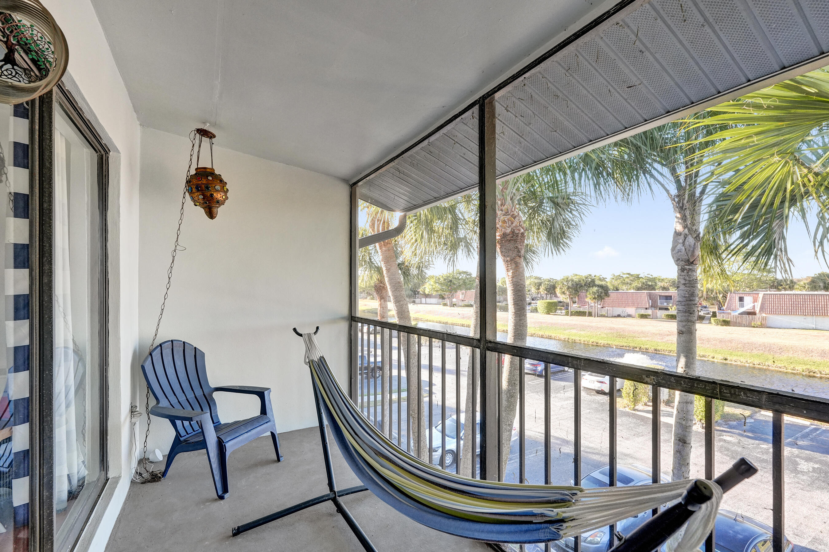 PALM CLUB VILLAGE I - Residential Lease