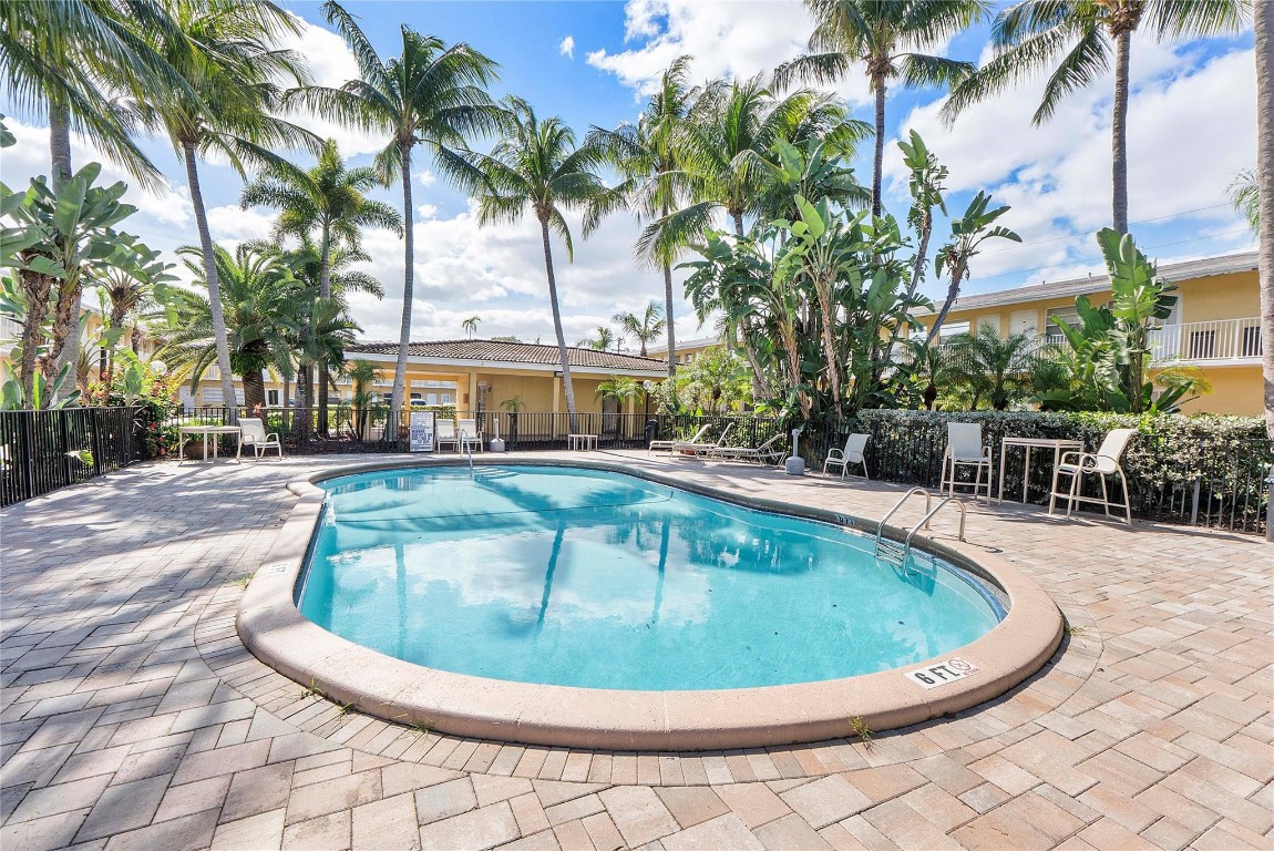 Azul at Kimberly Lakes - Residential