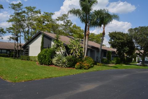 A home in Royal Palm Beach